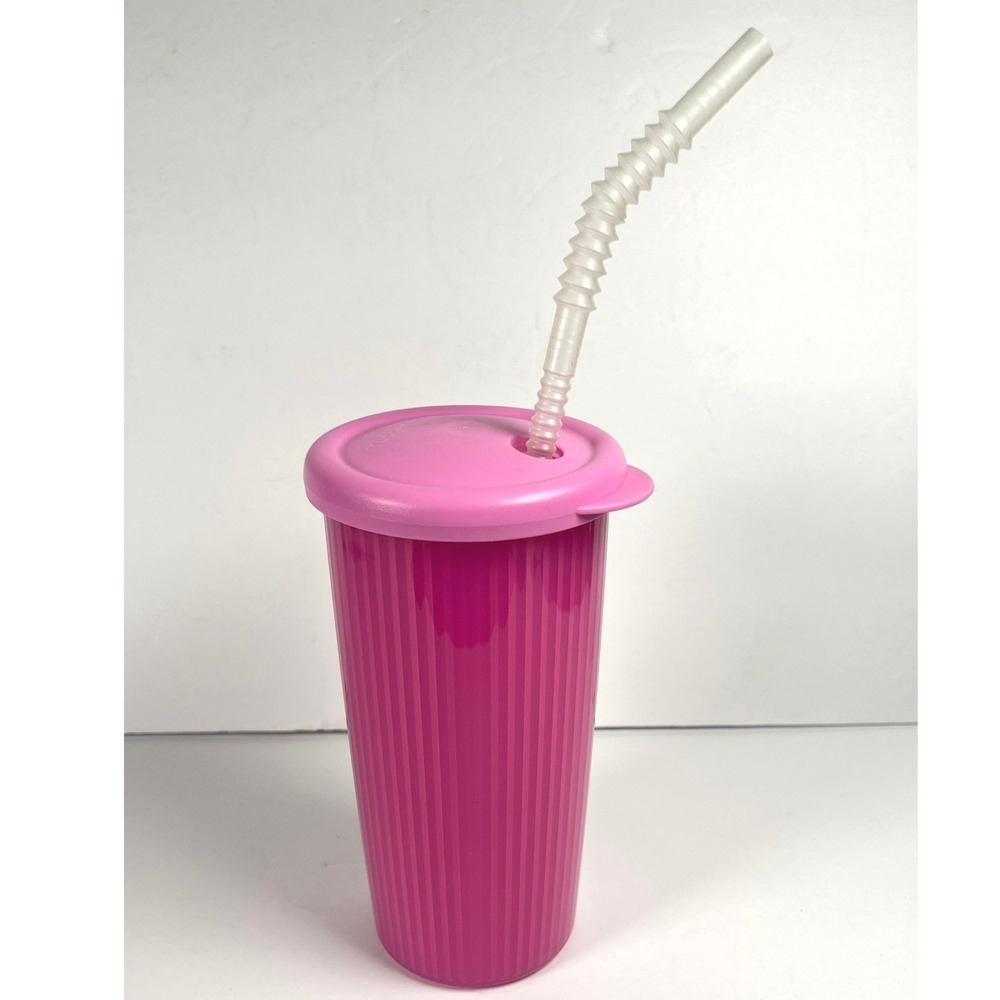 Tupperware Pink‎  Insulted Tumbler with Dripless Seal and Straw 24 oz